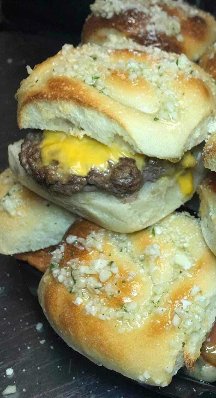 Cheeseburger Garlic Knot Slider